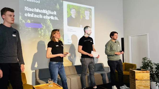 Bild vom Vortrag der Firma Planted GmbH beim TRANSCONNECT Tag 2023